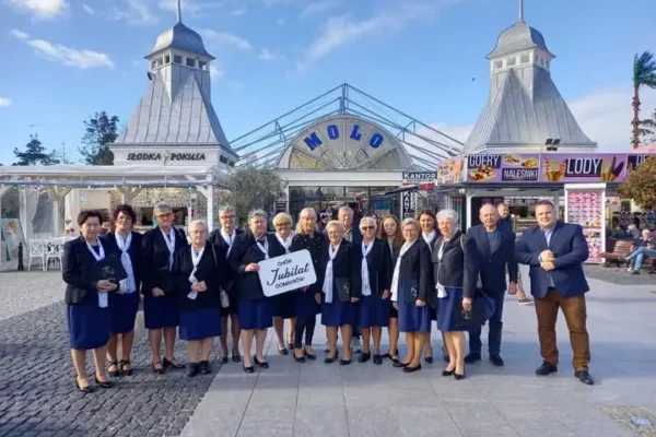 Chór Jubilat z Domaniowa na 24. Spotkaniu Artystycznym Seniorów w Międzyzdrojach