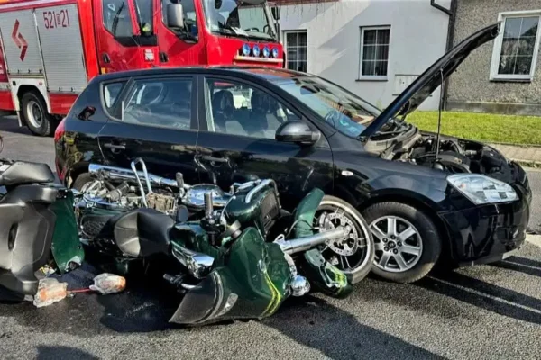 Groźny wypadek w Jaczkowicach. Policja apeluje o rozwagę za kierownicą