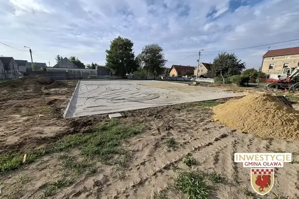 Osiek: ruszyła budowa nowego boiska wielofunkcyjnego