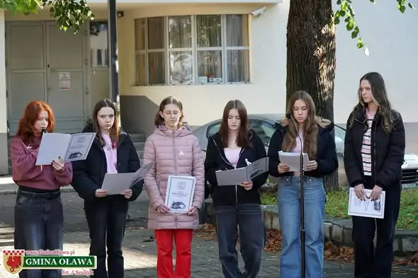 Oława: Marsz Różowej i Niebieskiej Wstążki przeszedł ulicami miasta